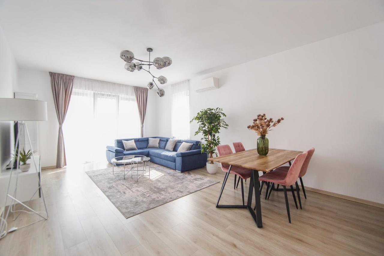 Perfect Harmony At Eas Residence Oradea Luaran gambar