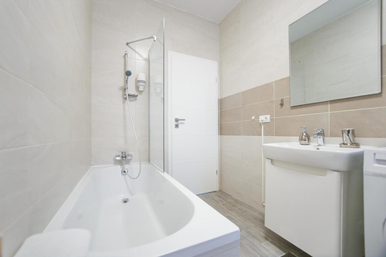 Perfect Harmony At Eas Residence Oradea Luaran gambar