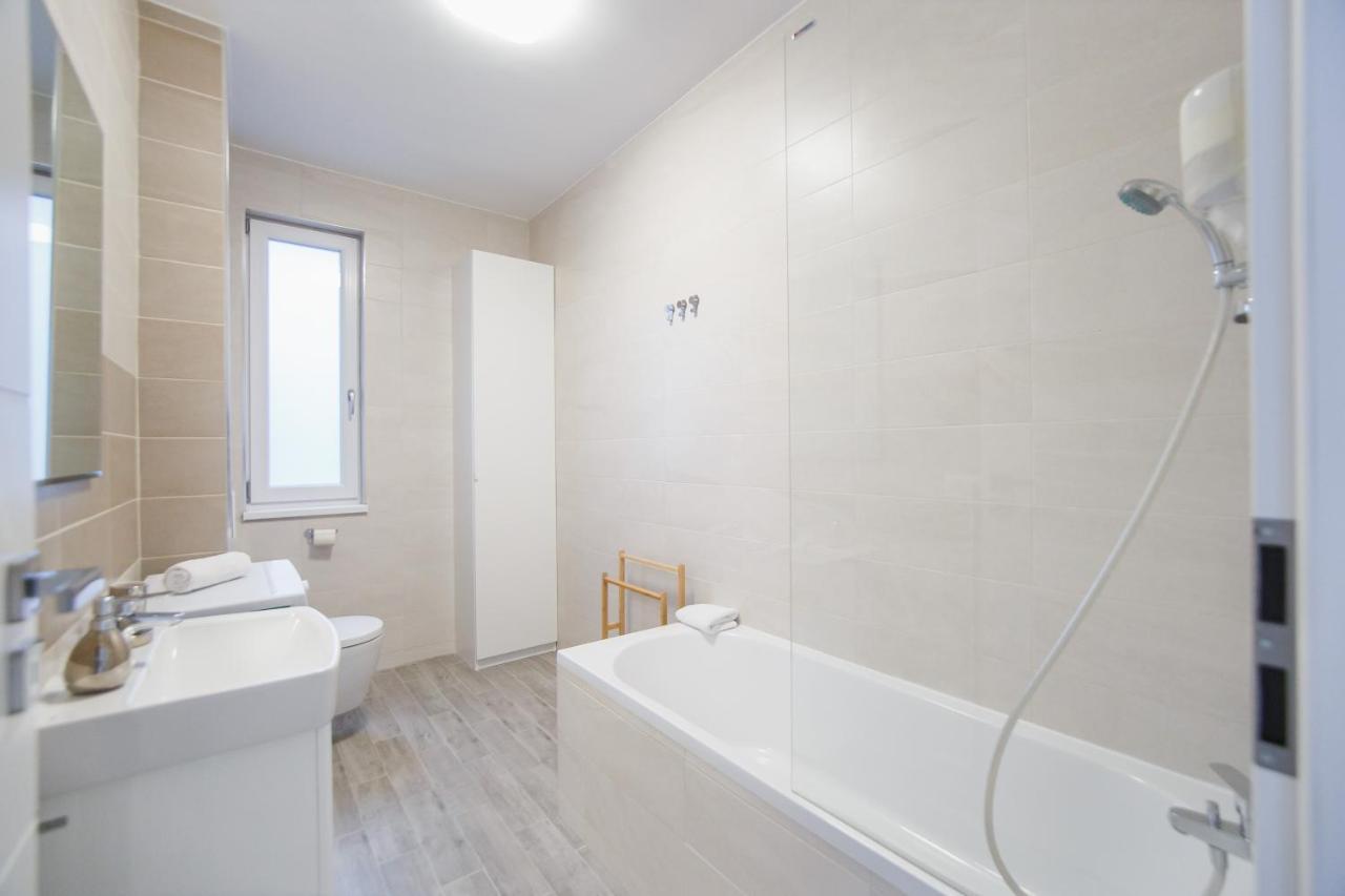 Perfect Harmony At Eas Residence Oradea Luaran gambar